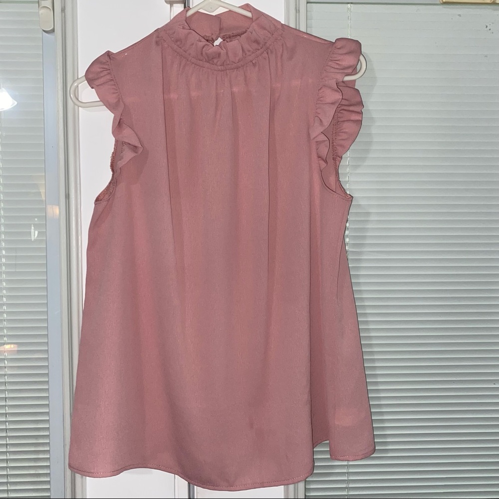 Boutique top NEVER WORN